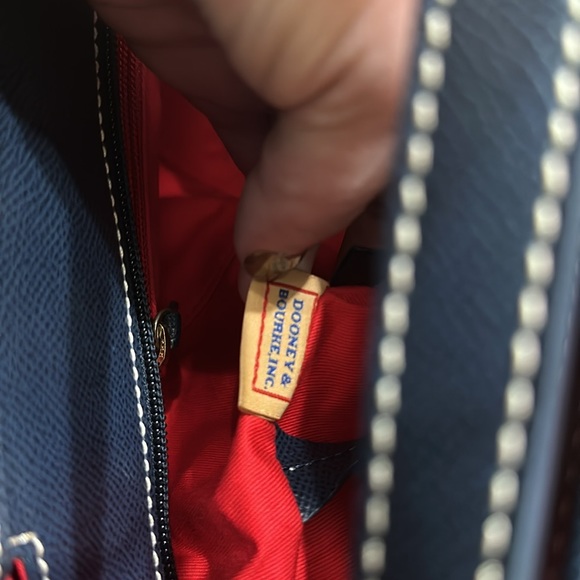 Dooney and Bourke tote - Picture 9 of 16